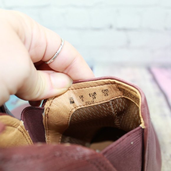 NAYA Felix Chelsea Slip On Ankle Boots Size 8 M - Picture 7 of 9